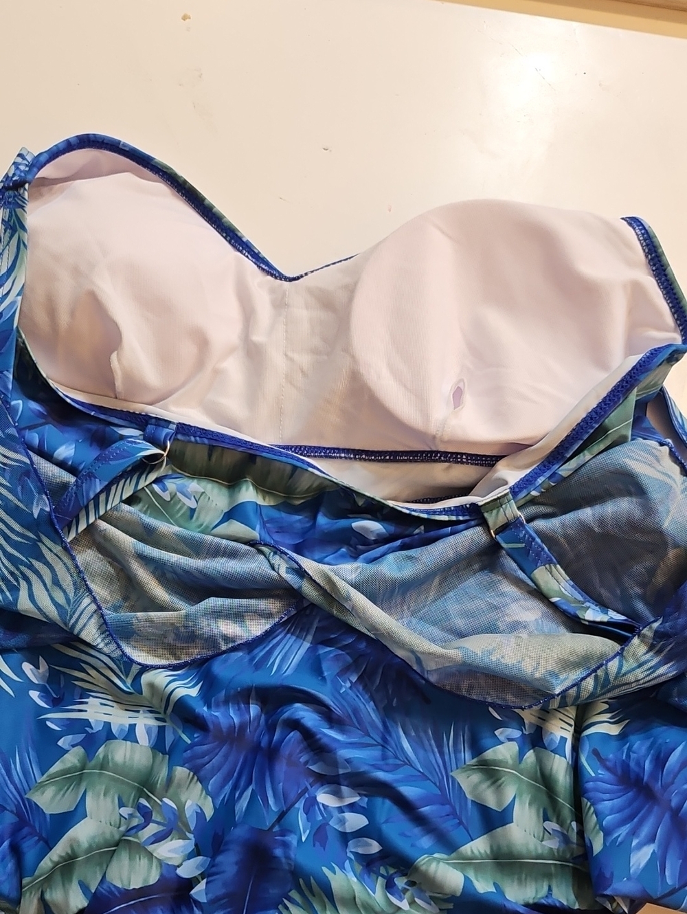 2X (16W) Swim Dress with Bottoms - Picture 4 of 7